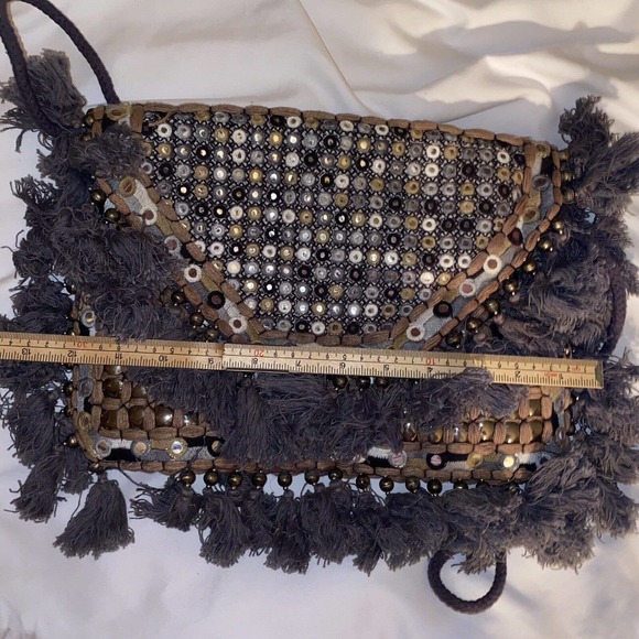 ibBan Anthropology Handmade Boho Beaded Fringe Crossbody Bag Gray - Picture 9 of 11